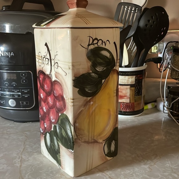 Grape Design Kitchen Canister - Picture 2 of 3